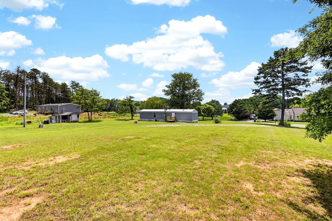 7853 Grasshopper Rd - Photo 6 of 24