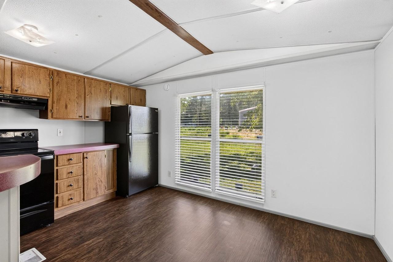 7853 Grasshopper Rd - Photo 2 of 24