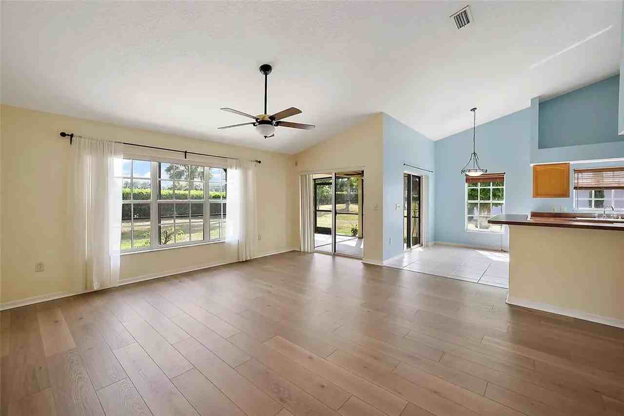 3353 Abaco Dr - Photo 5 of 16