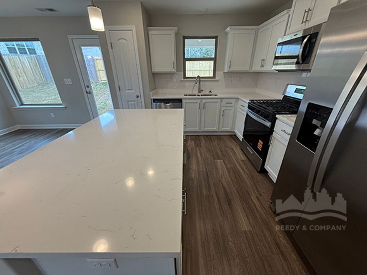 10 Umble Dr - Photo 6 of 19