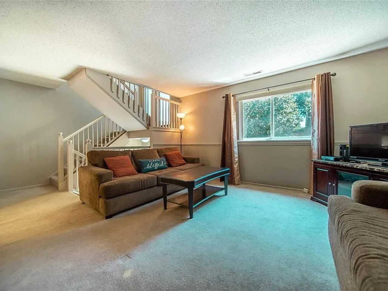 129 Carmel Woods Dr - Photo 6 of 24