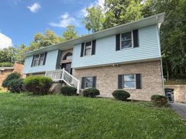 featured image of 1201 Eastbrook Dr