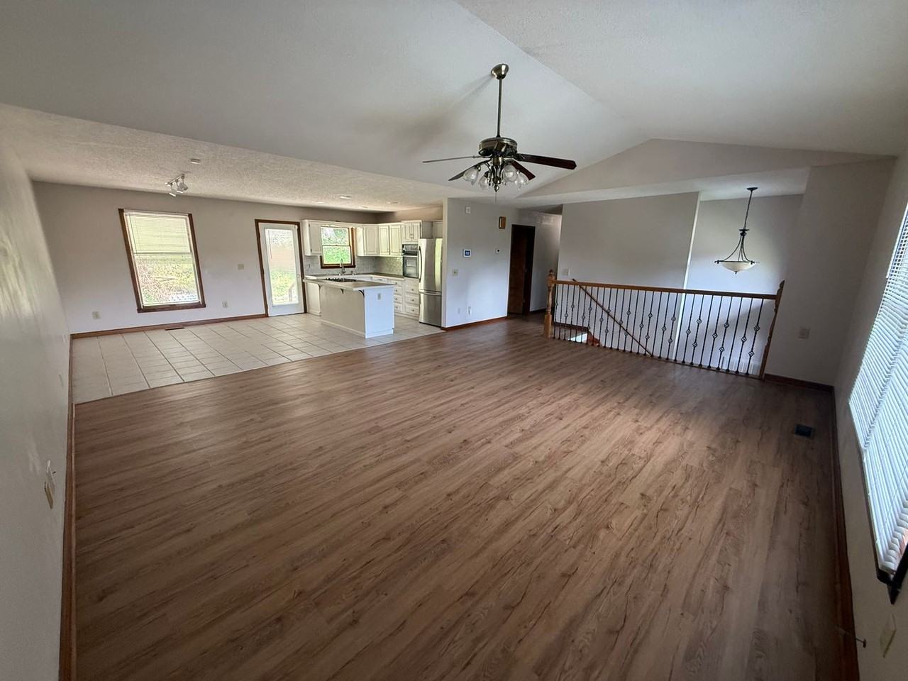 1201 Eastbrook Dr - Photo 2 of 34