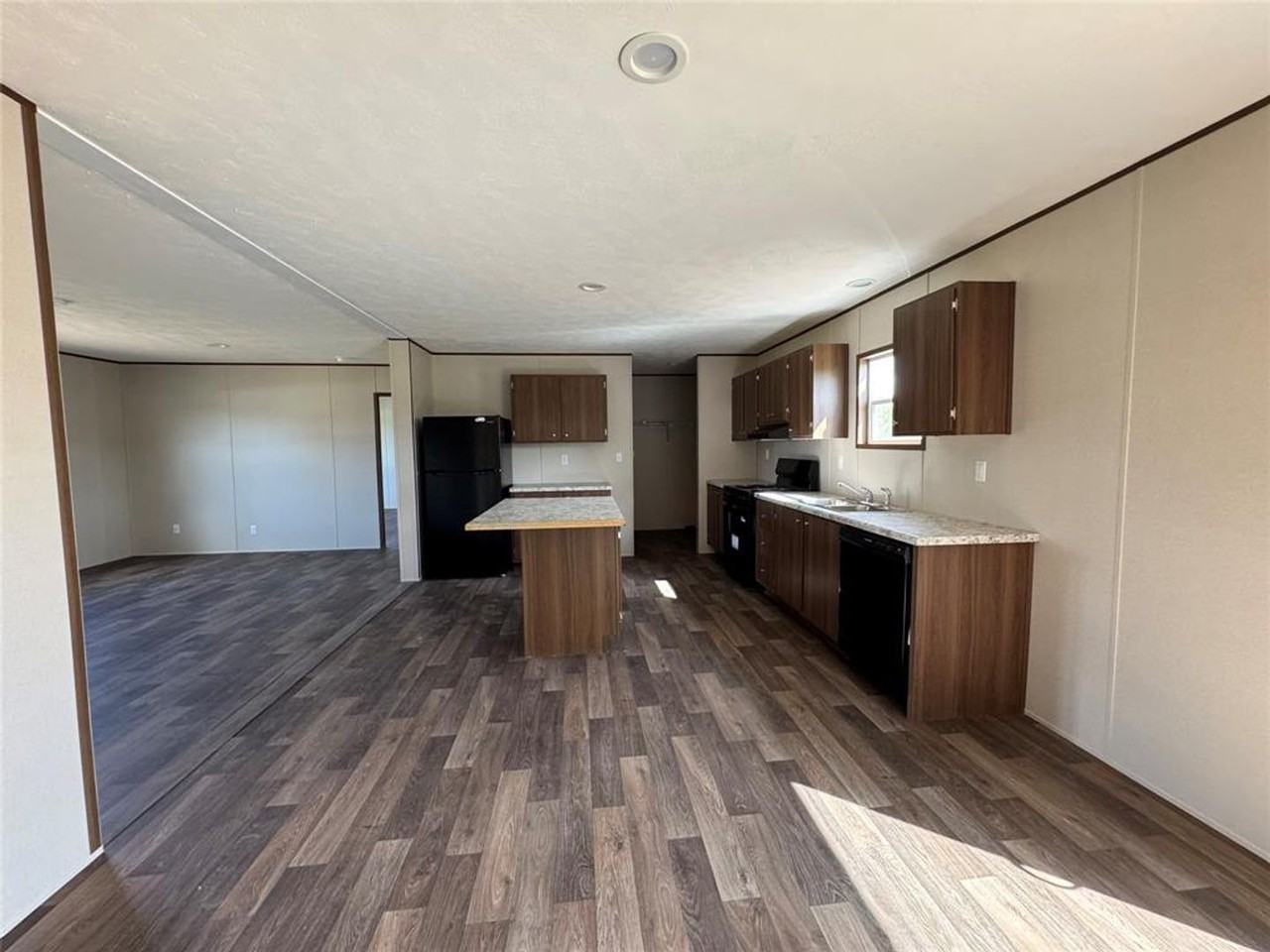 2601 Tumbleweed Trl - Photo 6 of 11