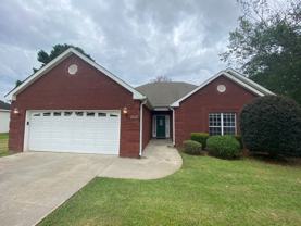 205 Drayton Ct - Photo 1 of 1