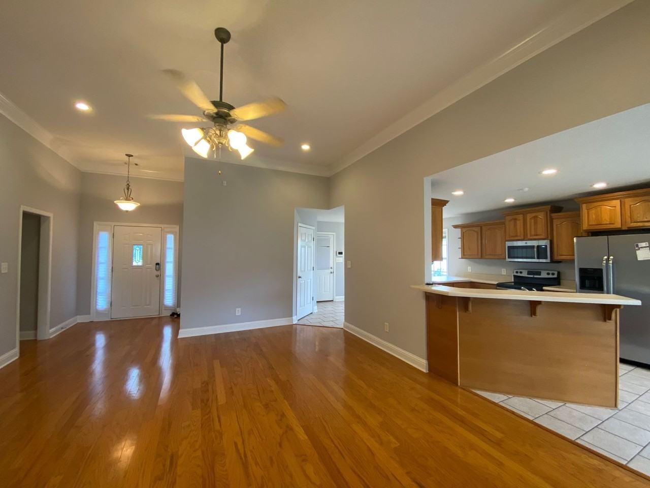 205 Drayton Ct - Photo 5 of 24