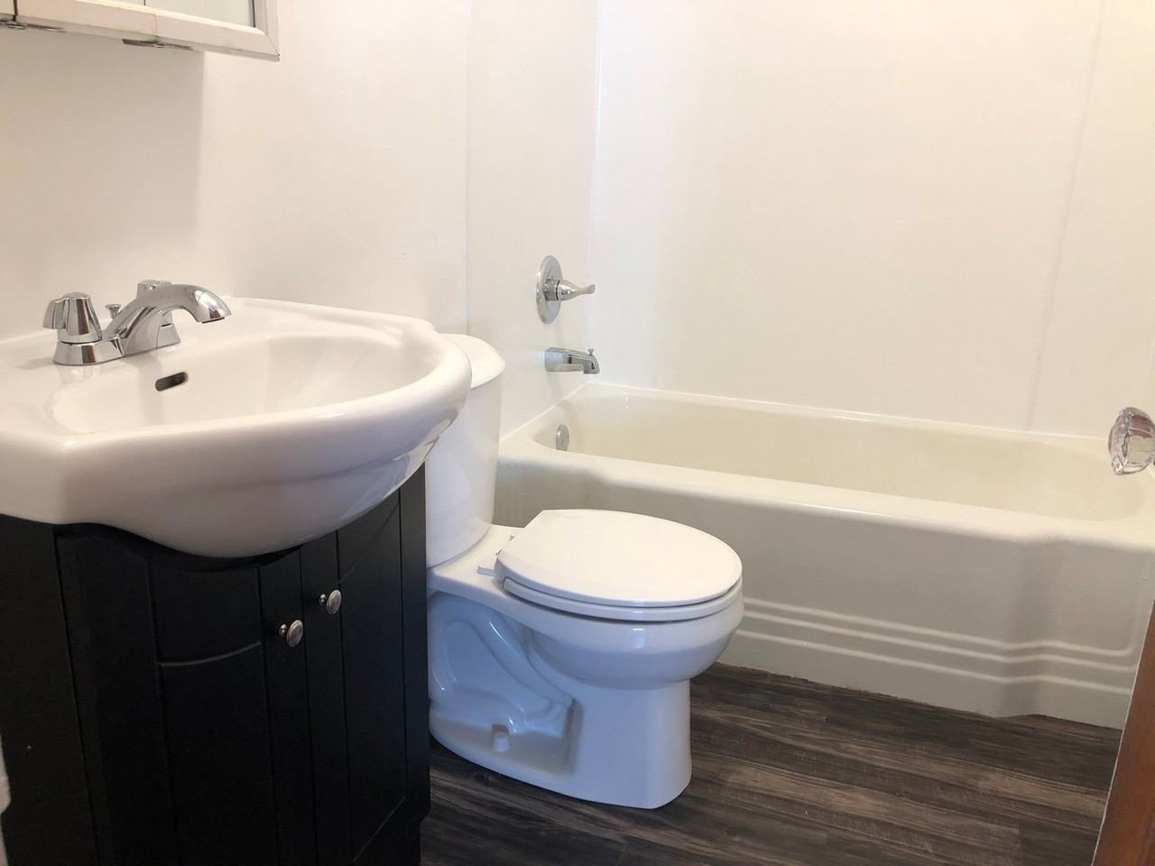121 Butler Ave - Photo 7 of 10