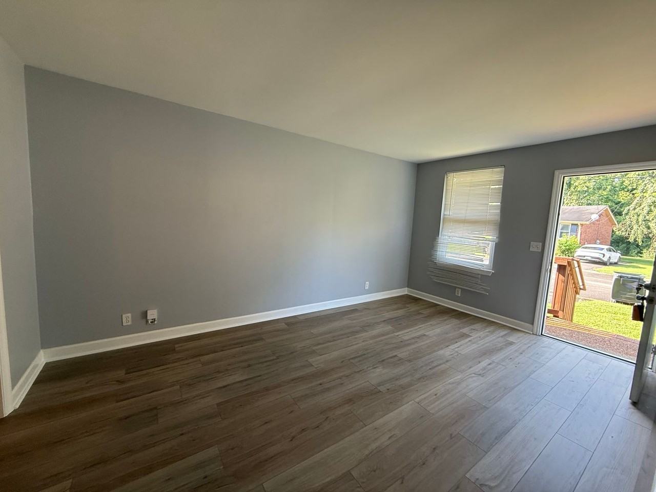 2327 Cooper Ter - Photo 6 of 19