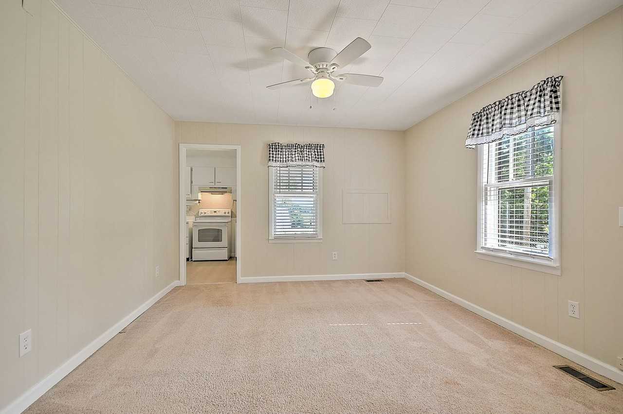 1050 Delawana St - Photo 6 of 19