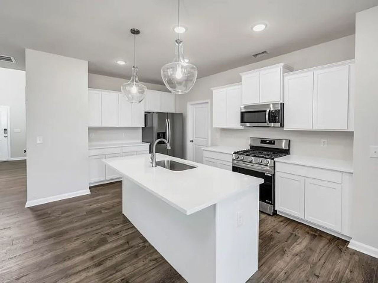 292 Balbriggan Pl - Photo 5 of 27