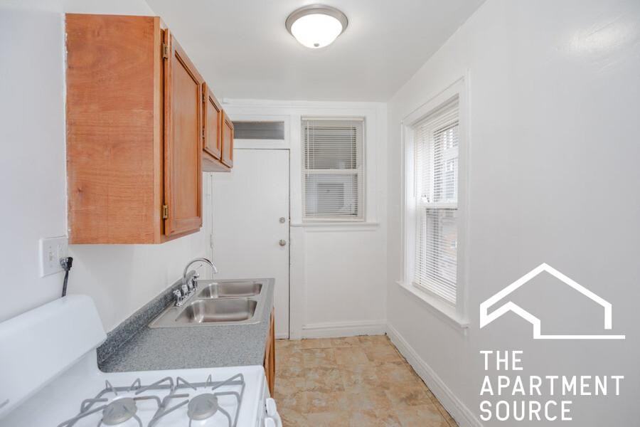 5910 W 26th St #3C - Photo 4 of 11