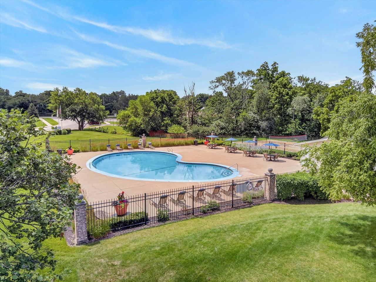 The Woodlands of Crest Hill - Photo 2 of 50