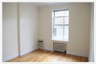 1st Ave & E 84th St #2