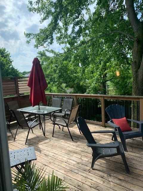 53 Freshmeadow Way Upper Level - Photo 5 of 16