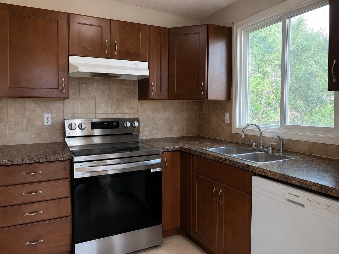 1137 Ninga Rd Nw - Photo 6 of 23