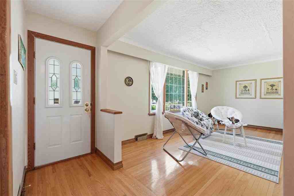 583 Centennial Street - Photo 6 of 26