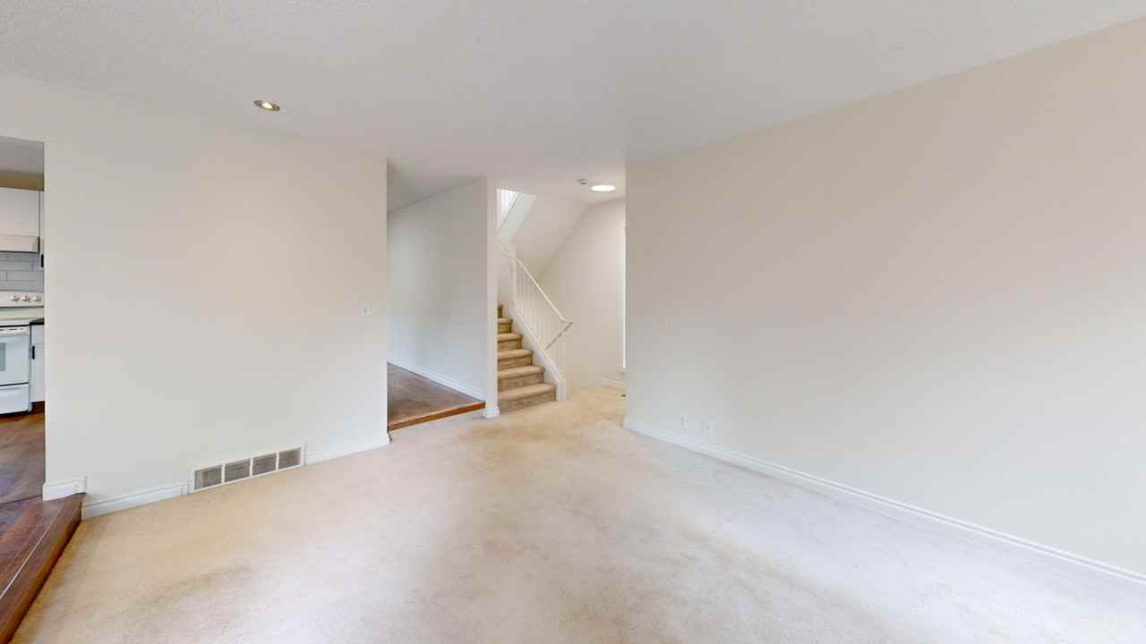 235 - 235 Berwick Drive Northwest - Photo 4 of 48