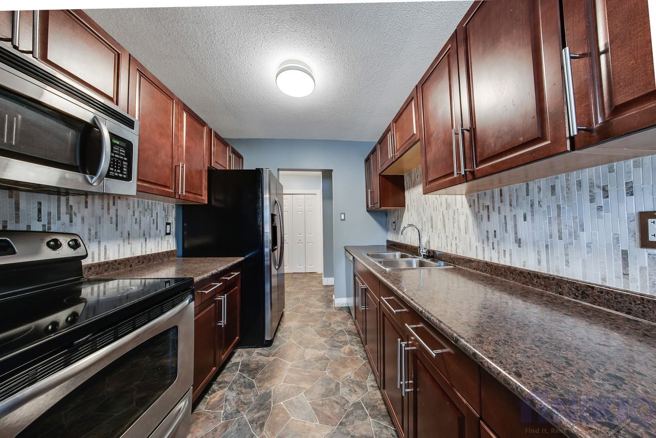 2106 Ste. Cecilia Ave, Saskatoon Condo | 2 Bedrooms | 1 Bathroom - Photo 3 of 12