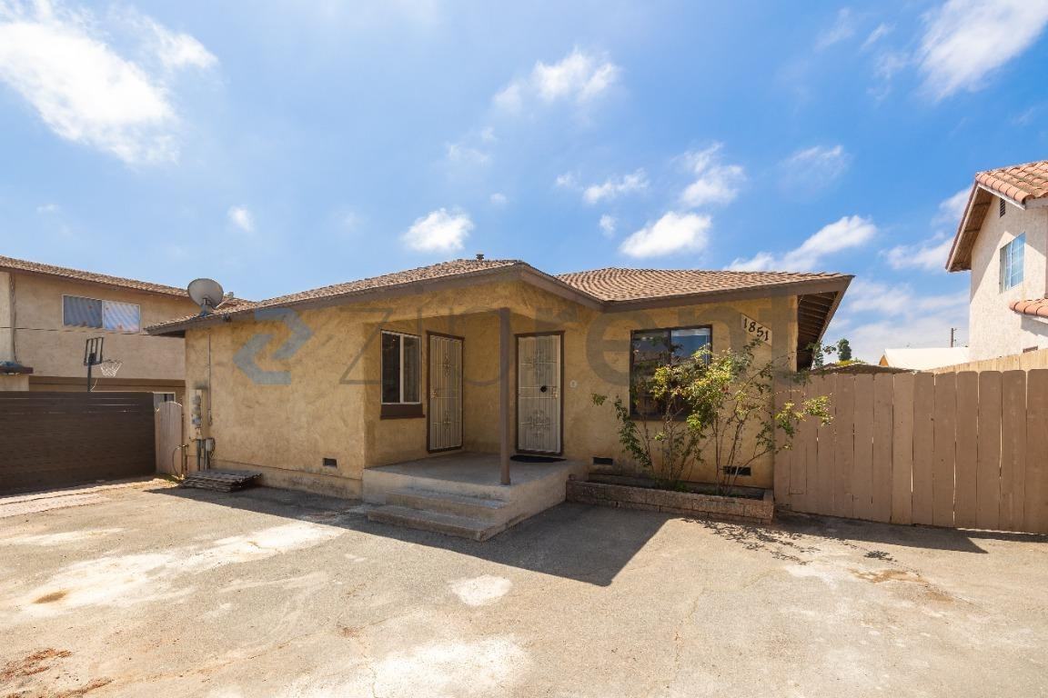 1851 Donax Ave - Photo 4 of 13