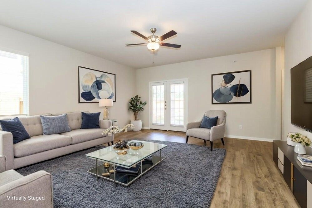 15578 Caramel Springs Dr - Photo 4 of 19