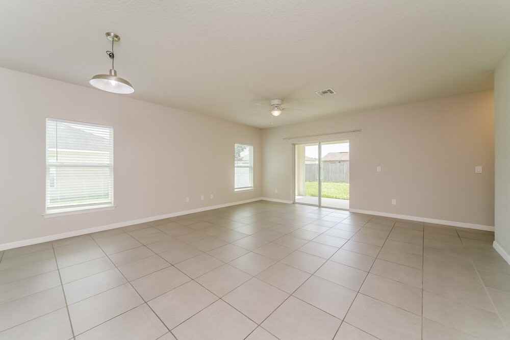 850 San Jose Ct - Photo 4 of 16