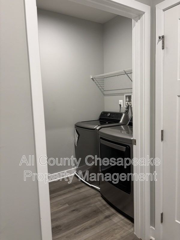 3143 Strasbaugh Dr - Photo 6 of 12