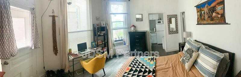 1263 N Clarkson St - Photo 2 of 16