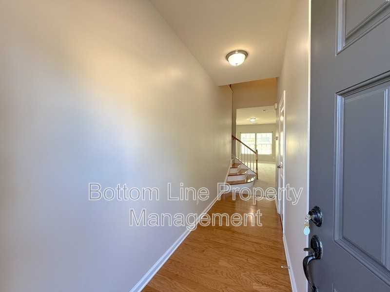 7562 Red Mulberry Way - Photo 3 of 31