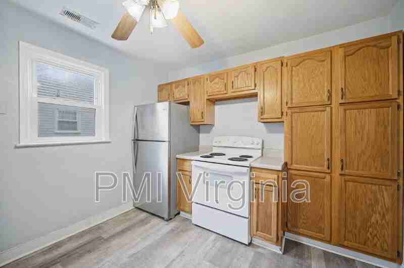28 Harvard Rd - Photo 6 of 24