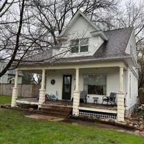 1614 Division St - Photo 1 of 1