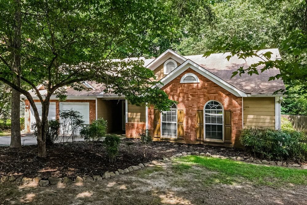 10066 Point View Dr - Photo 3 of 16