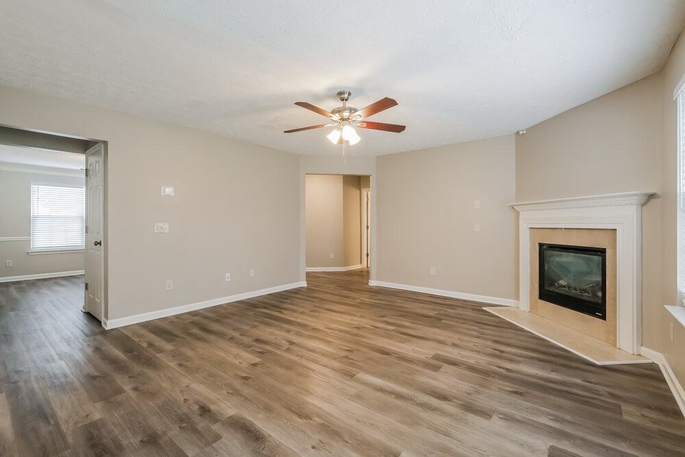 1304 Ivey Pointe Dr - Photo 6 of 17