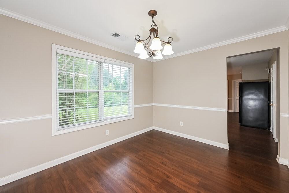 854 Langley View Ct - Photo 6 of 17