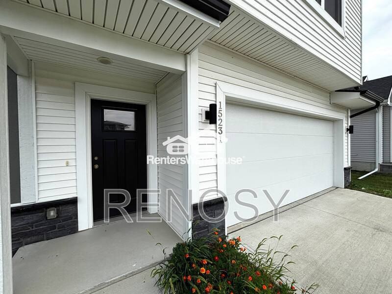 15231 Deerview Dr - Photo 2 of 22