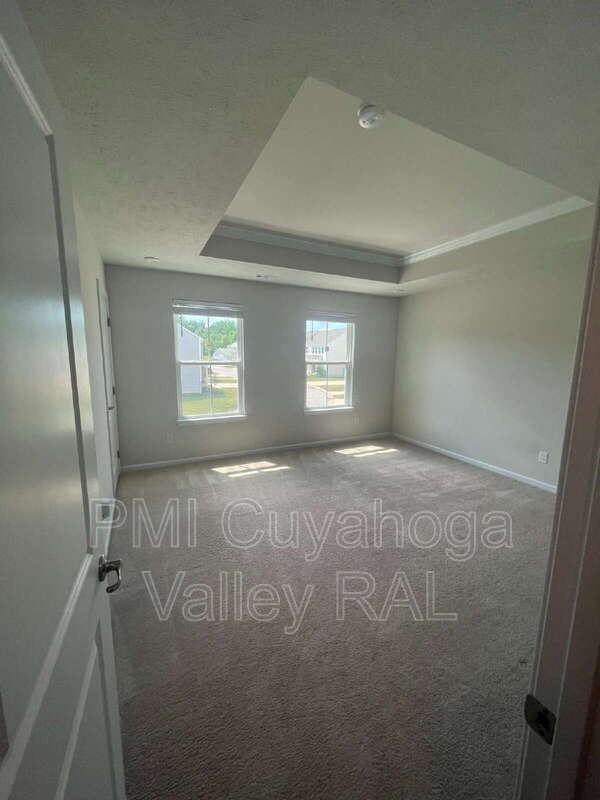 1161 Meadow Run - Photo 7 of 13