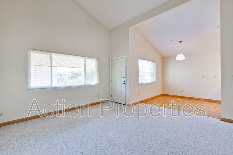 180 Albacore Ln - Photo 2 of 20