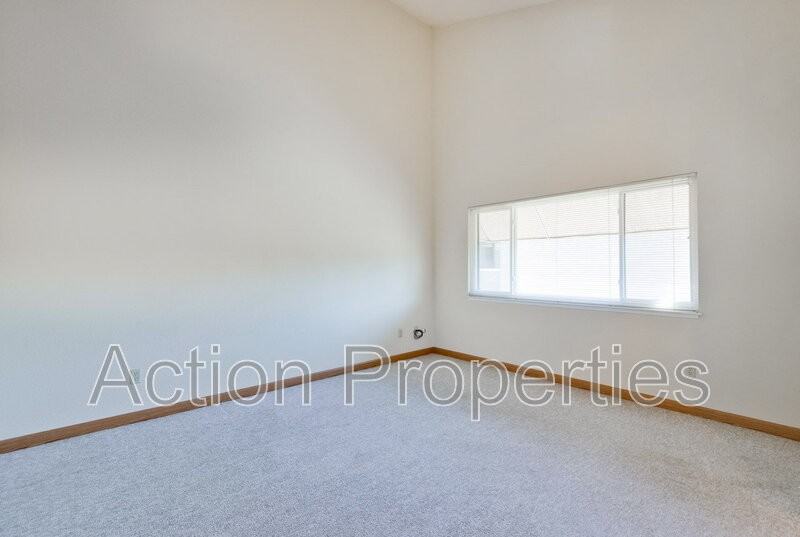 180 Albacore Ln - Photo 4 of 20