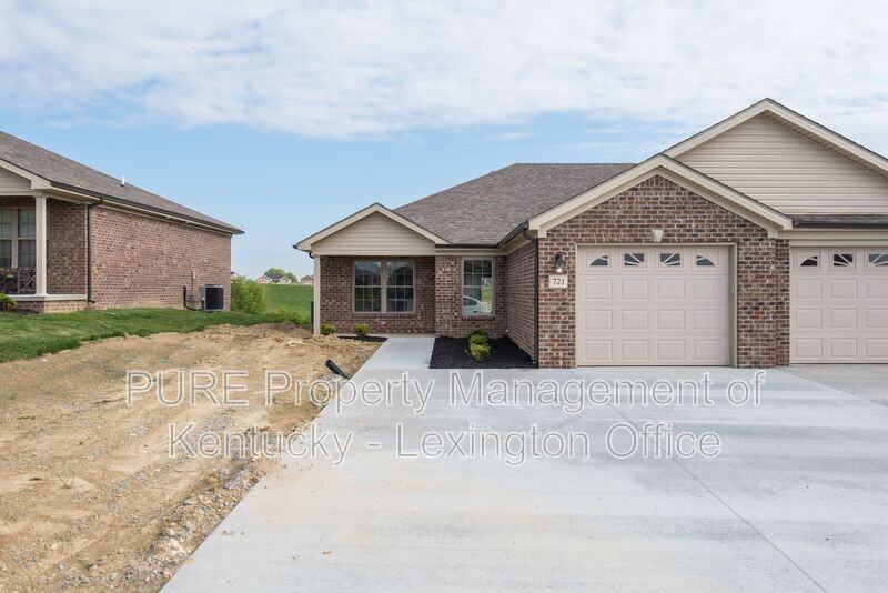 723 Leeward Ct - Photo 3 of 26