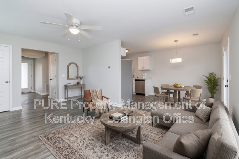 3054 Ransom Way - Photo 4 of 23