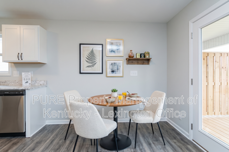 3054 Ransom Way - Photo 6 of 23