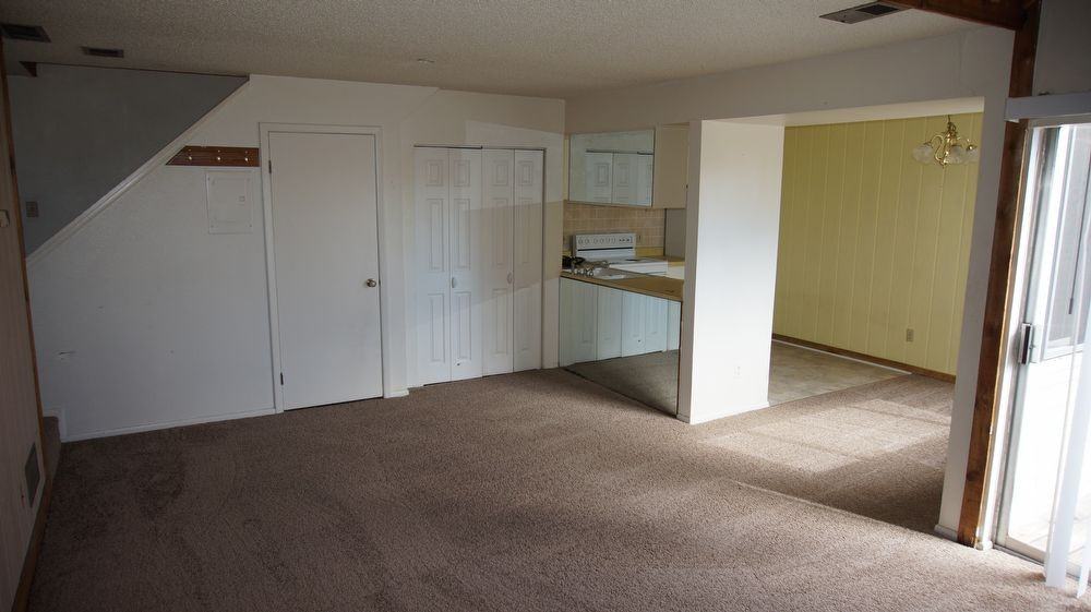2650 S Xanadu Way Unit C - Photo 2 of 9