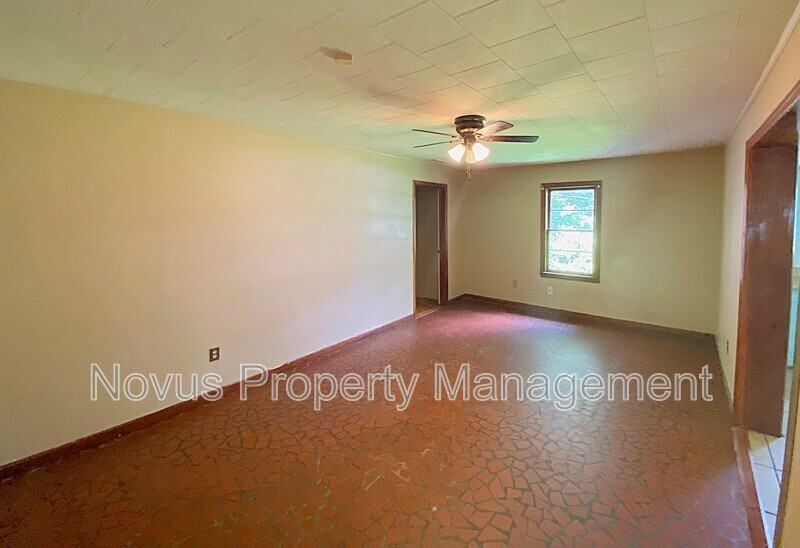507 Gordon St - Photo 3 of 8