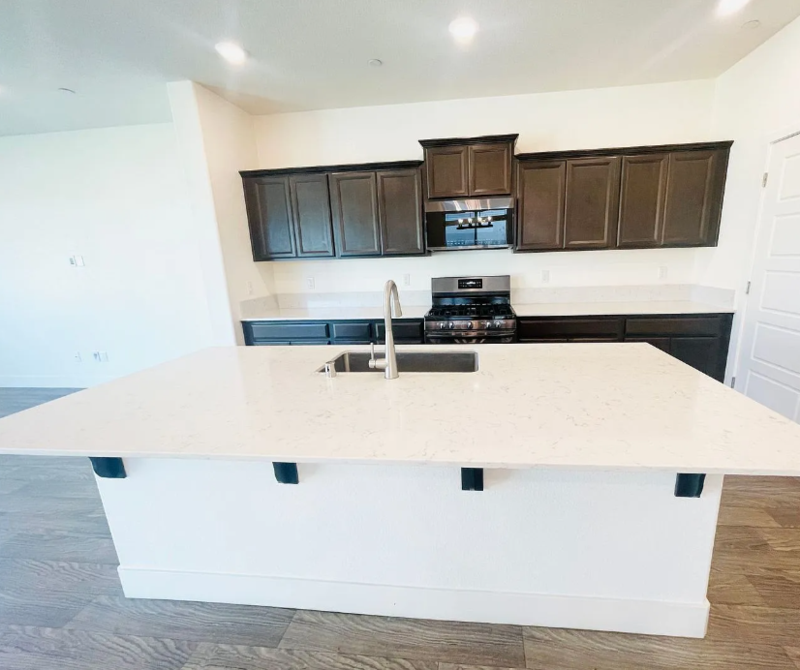 2387 Explorador Dr - Photo 4 of 50