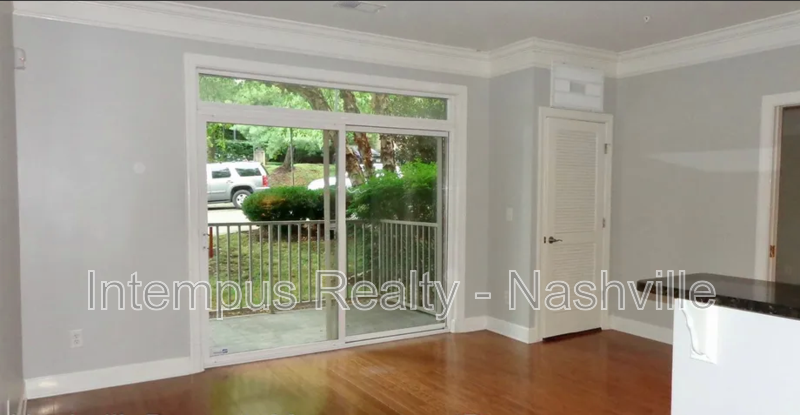 3100 W End Cir #101 - Photo 3 of 14
