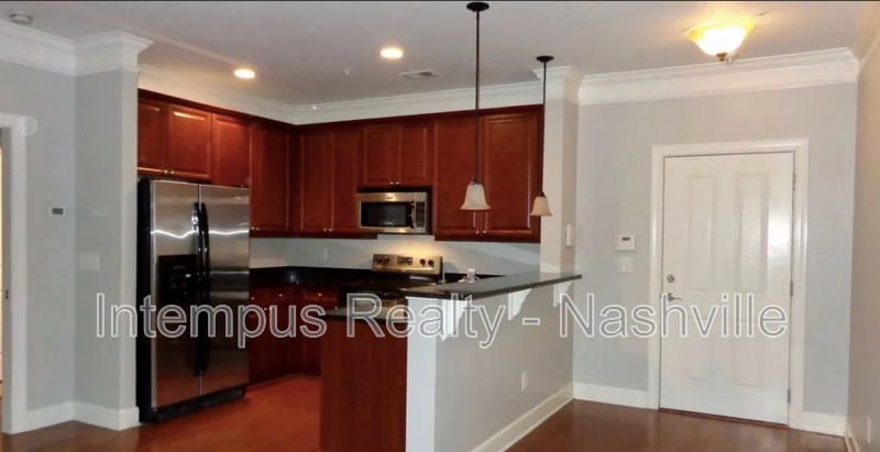 3100 W End Cir #101 - Photo 4 of 14