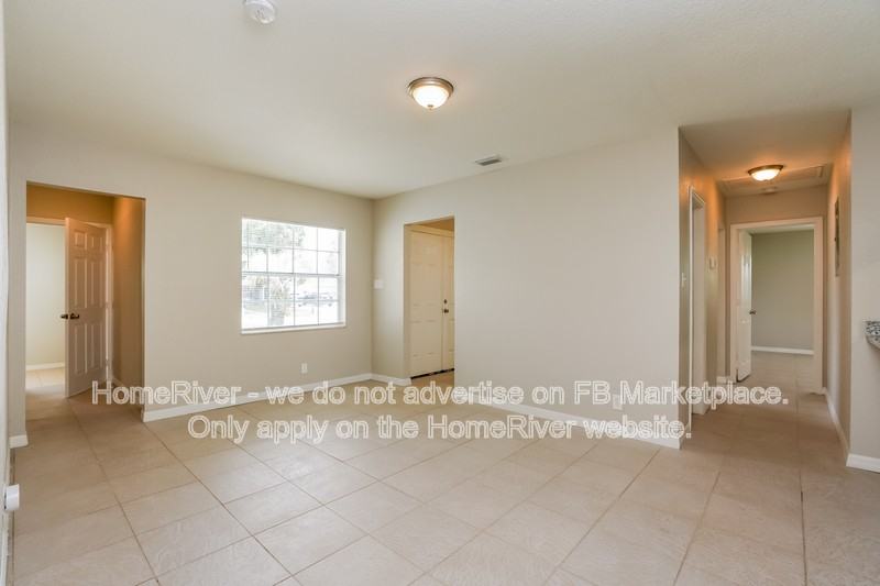 4407 Pompano Dr - Photo 2 of 21