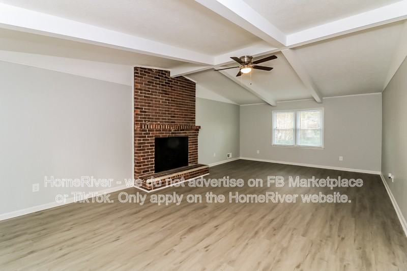 4231 Marsh Rd - Photo 3 of 21