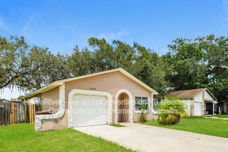 1323 Mill Creek Pl - Photo 2 of 22