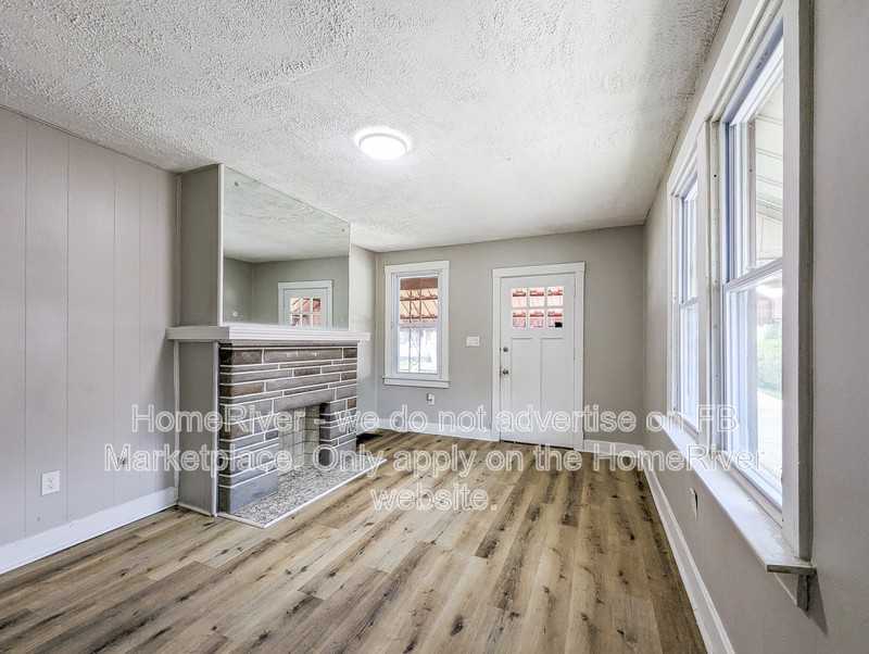 123 Brunswick Pl - Photo 7 of 24