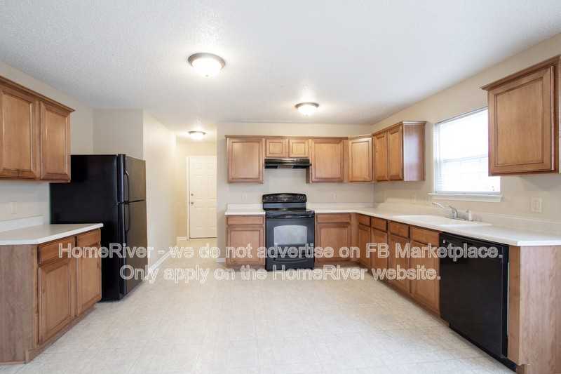 2840 Barnes Ct - Photo 5 of 14